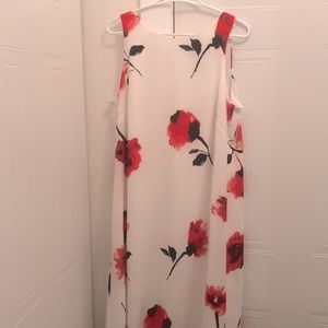Frank Lyman DESIGN Red Sleeveless Flower Dress 🌺